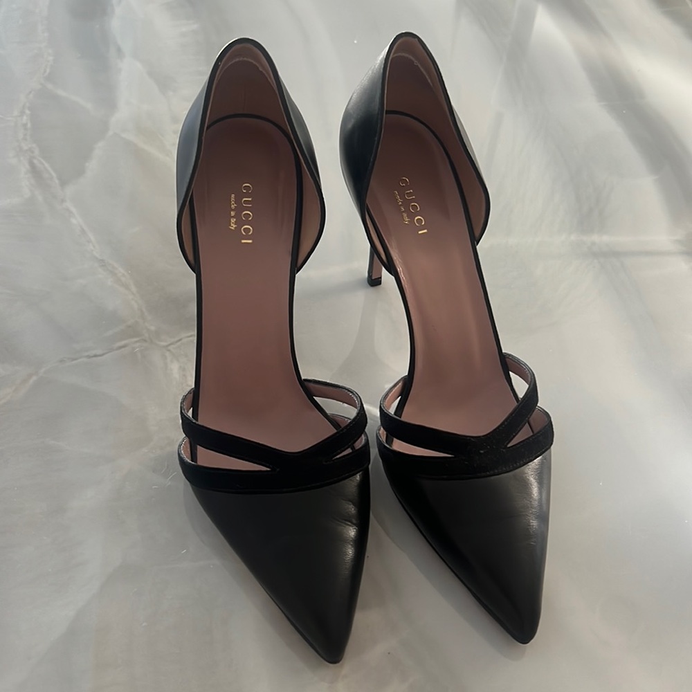 Gucci Black Pointed Toe Strappy Leather Heels
